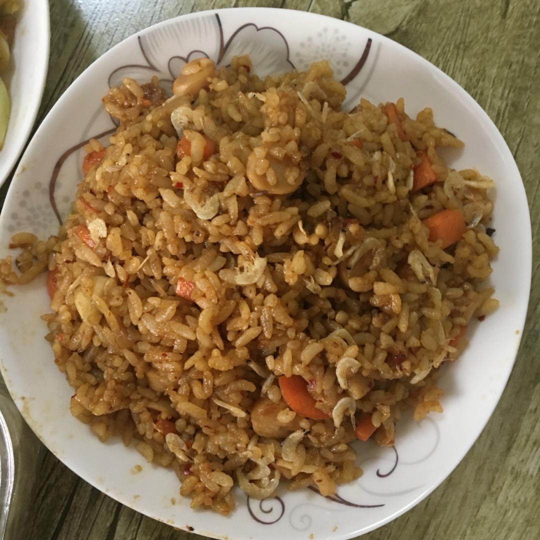 酱油炒饭(超级简单)