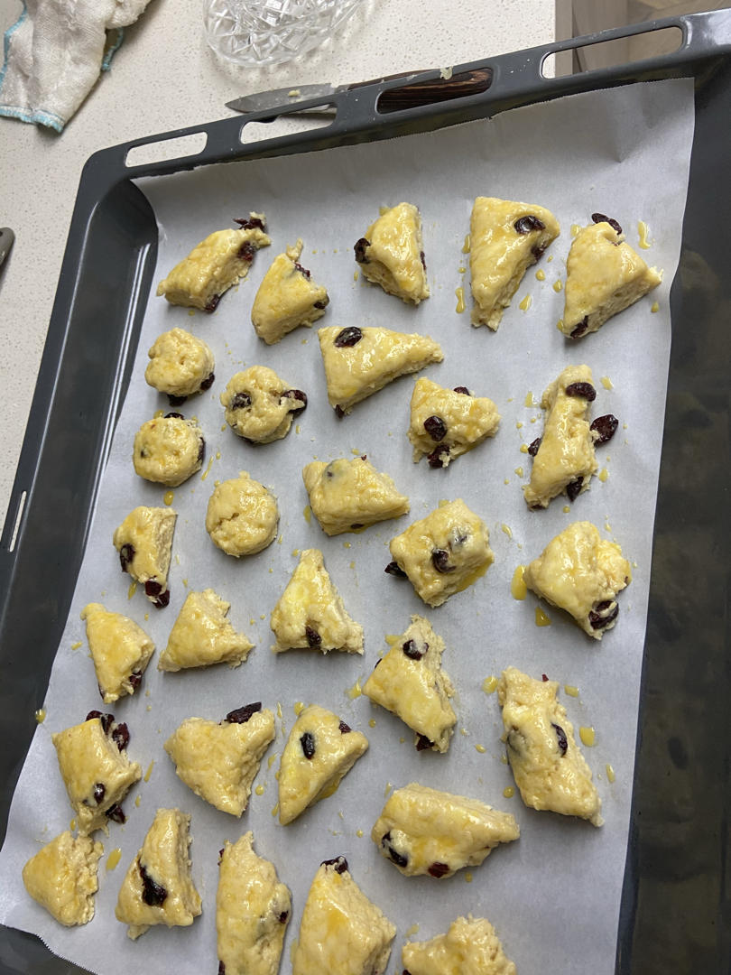 英式快手点心～葡萄干司康（Scone）