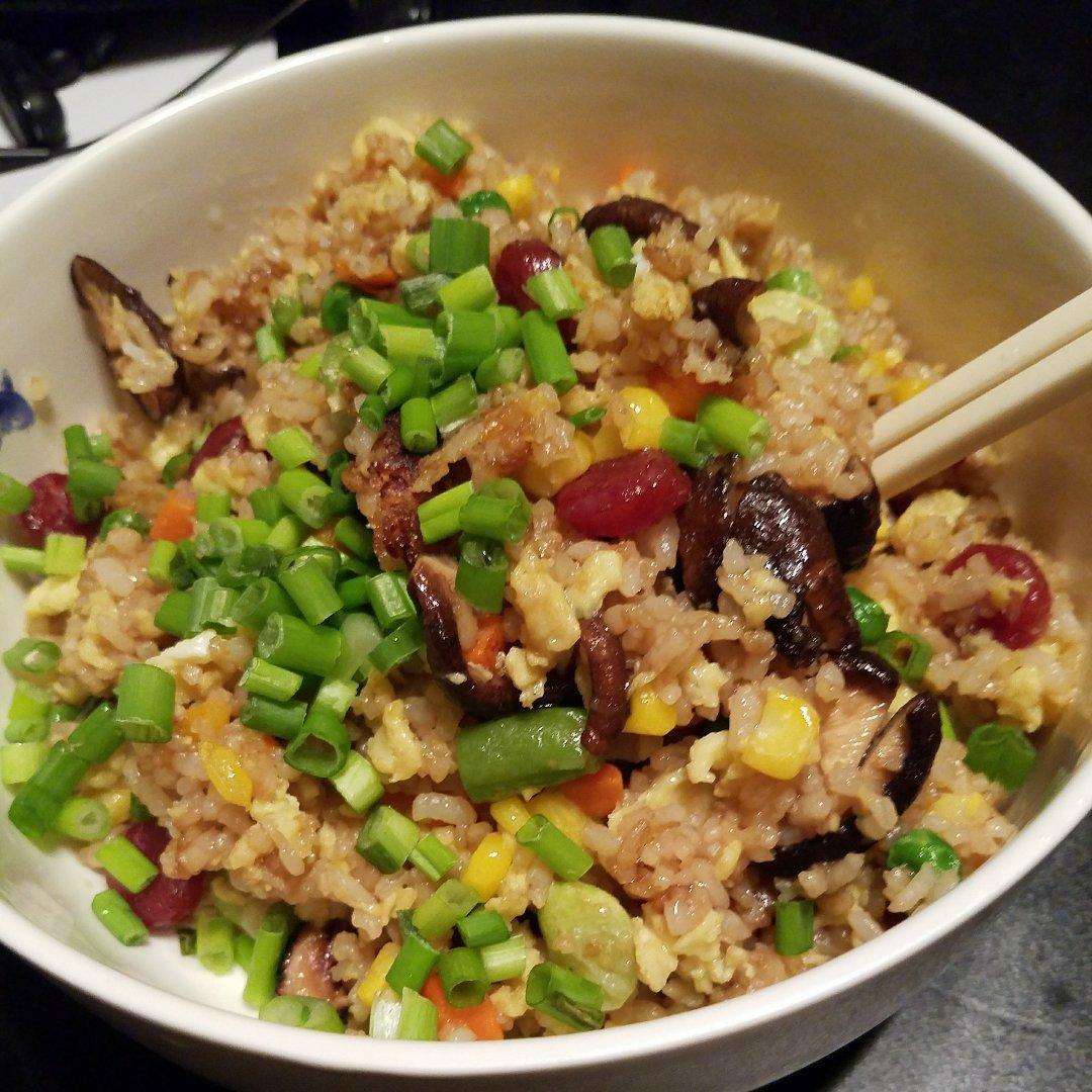 腊味蛋炒饭