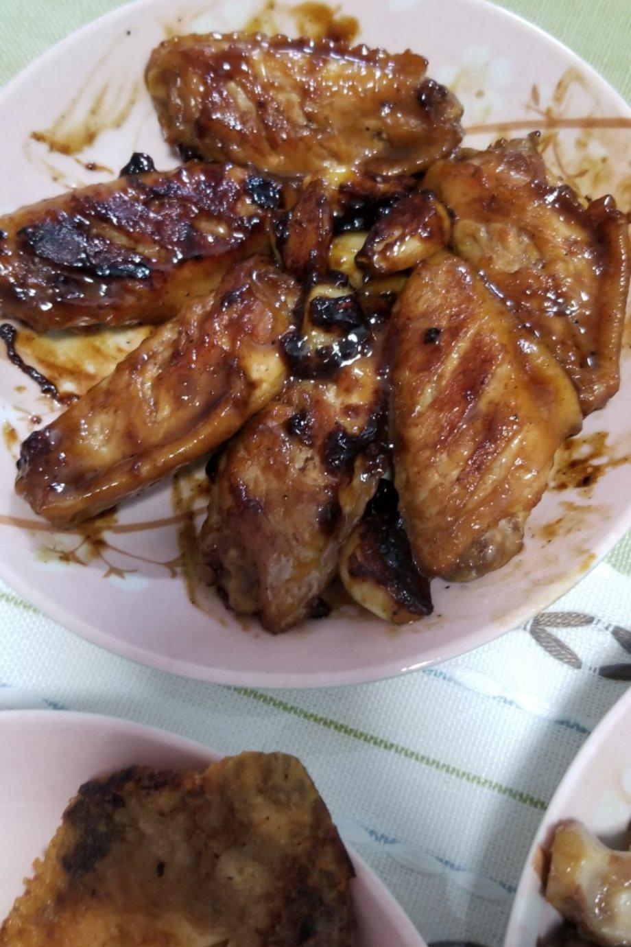 蒜香蚝油鸡翅中