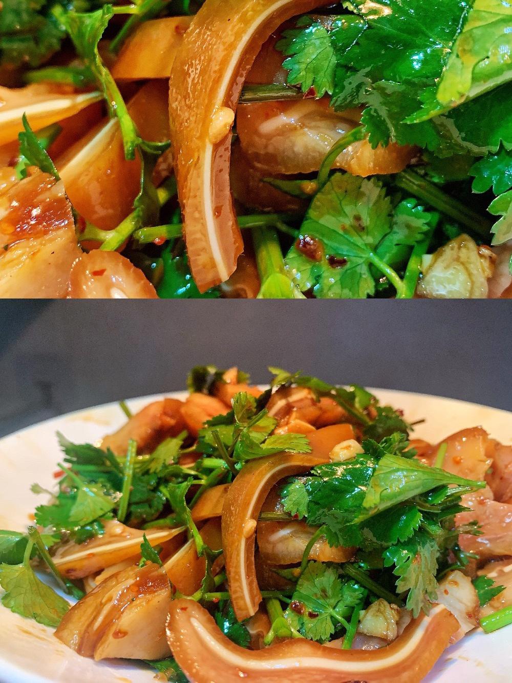 电饭锅卤猪耳朵（全网用料最少）但是味道很足的做法