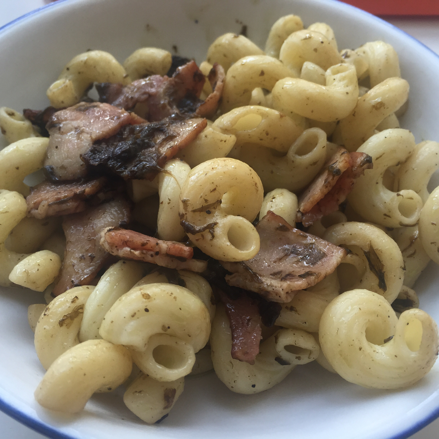 可能是最好吃系列--橄榄菜培根意面