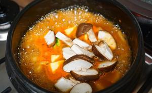 正宗韩式大酱汤的做法 步骤5