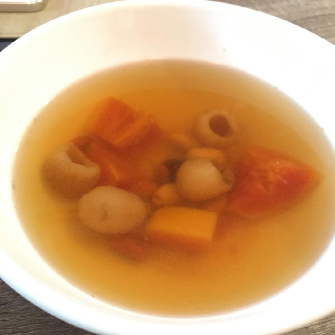 下奶神汤(木瓜花生炖大枣)亲证月子催奶利器