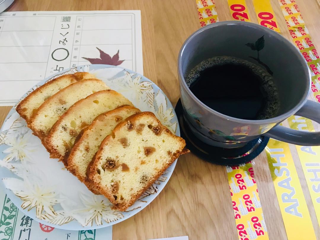 无花果磅蛋糕