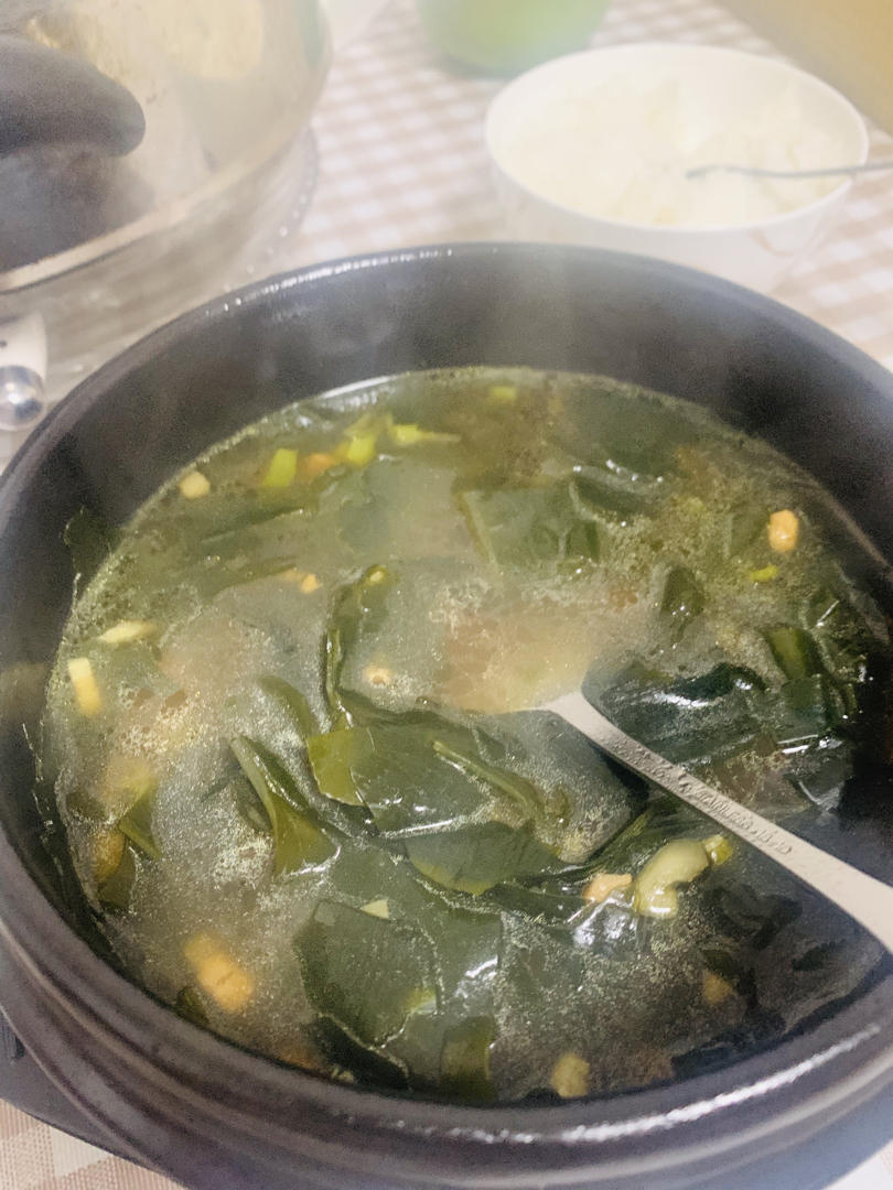 韩式牛肉海带汤