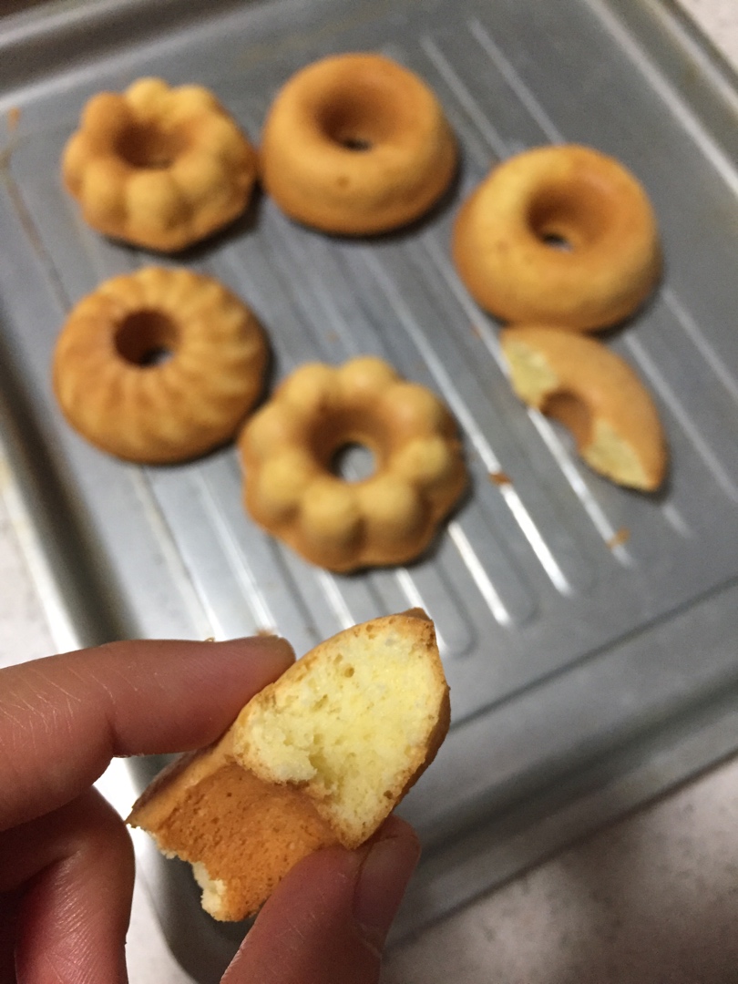 甜甜圈（无泡打粉）烤箱版