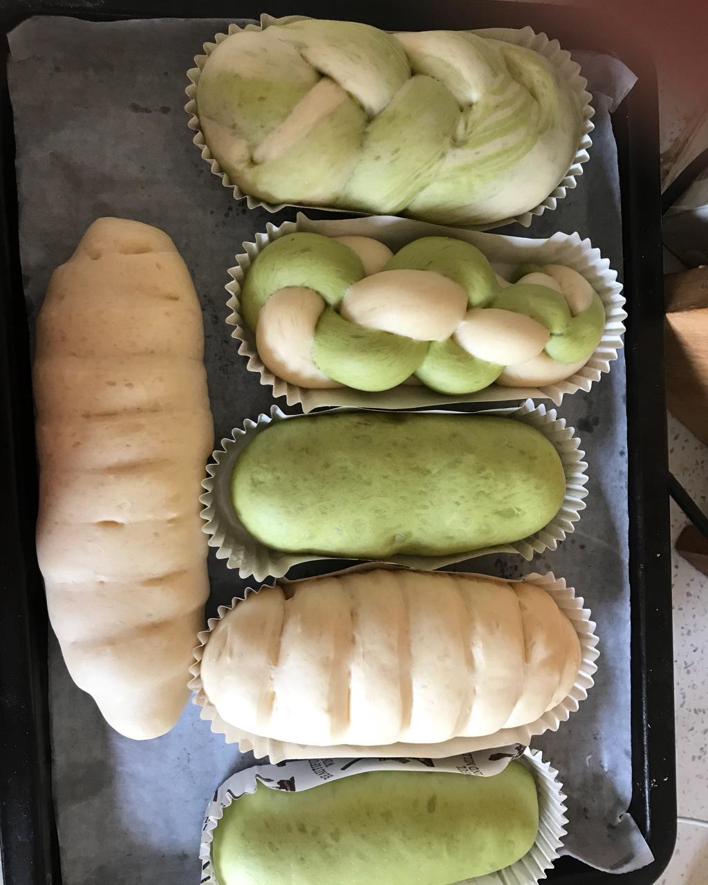 抹茶辫子面包