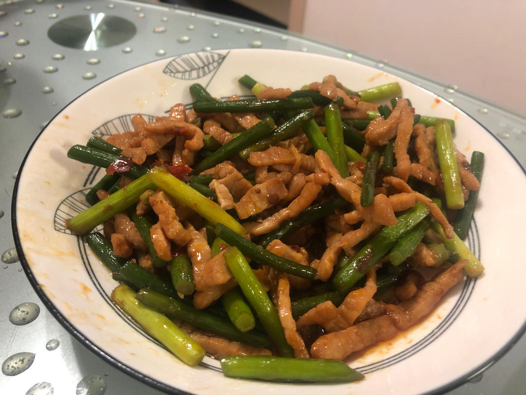 蒜薹炒肉丝