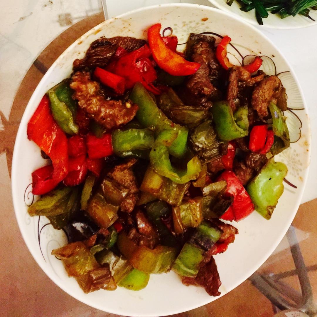 尖椒炒牛肉