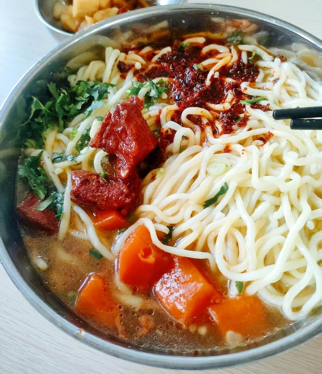 早餐•2025年12月16日