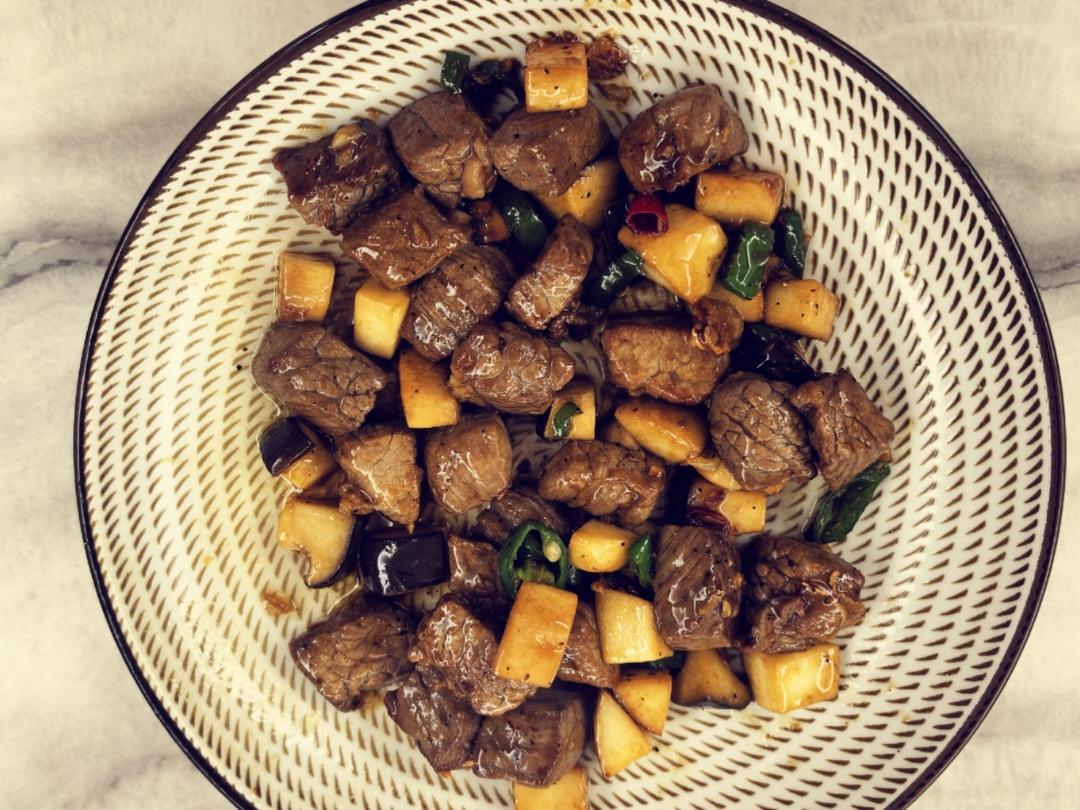 家常菜~杏鲍菇烧牛肉粒