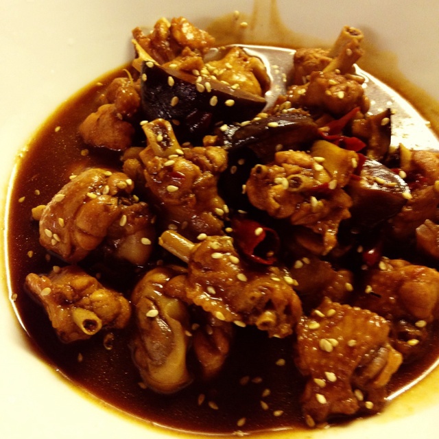 香菇鸡块