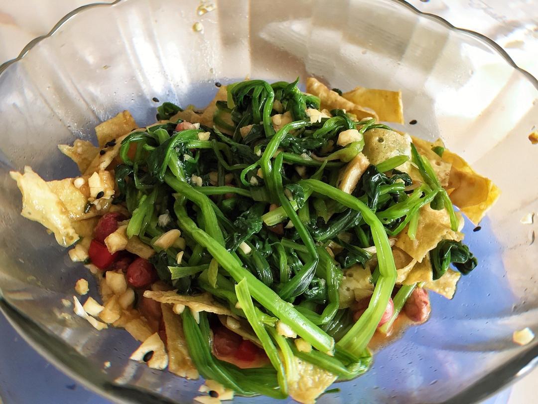 健康低脂凉拌菜—菠菜可以这样吃