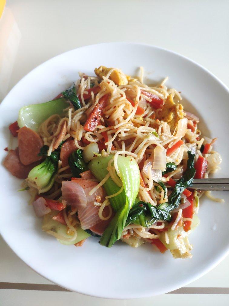 上瘾大排档—深夜炒面