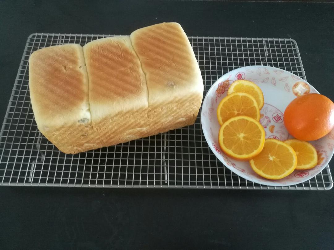 牛奶吐司