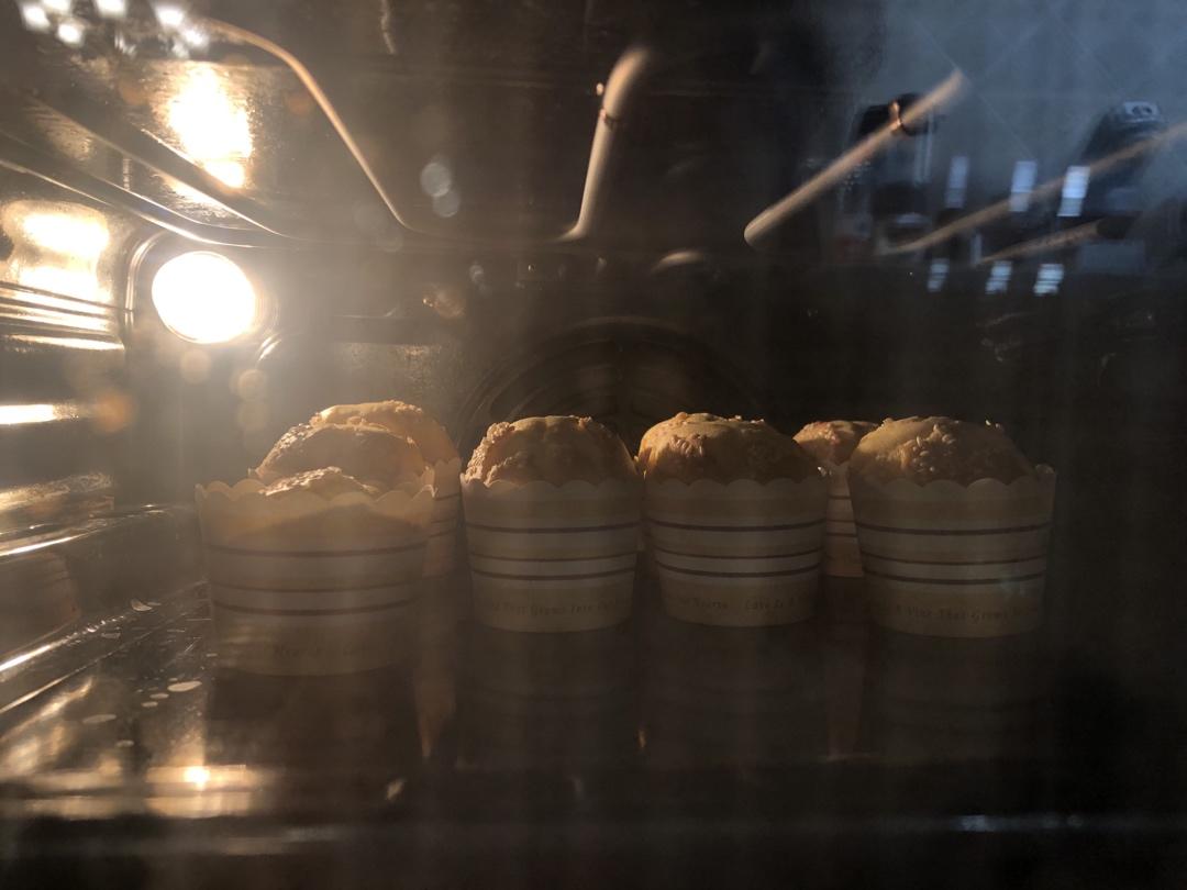 无水蜂蜜蛋糕 | 皮脆脆的更好吃