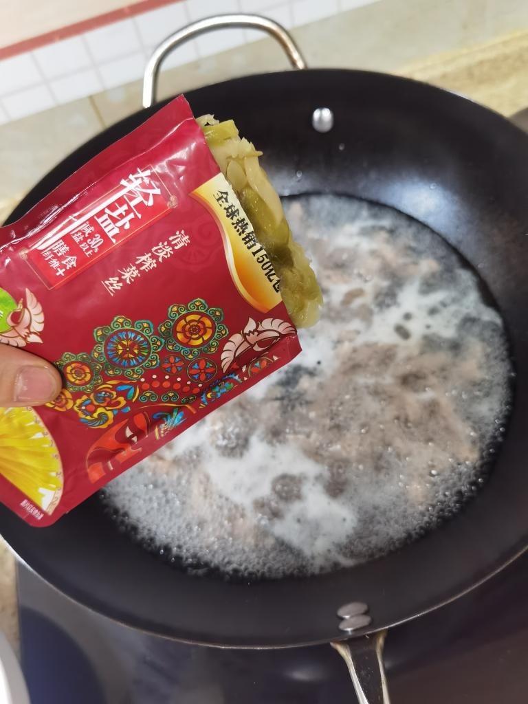 🔥超级快手‼️榨菜肉丝汤的做法 步骤4