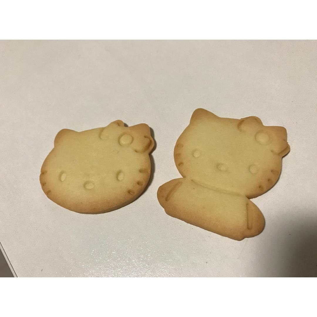 超简单！好吃又平整的糖霜饼干底的做法（附贴心小提示哦）