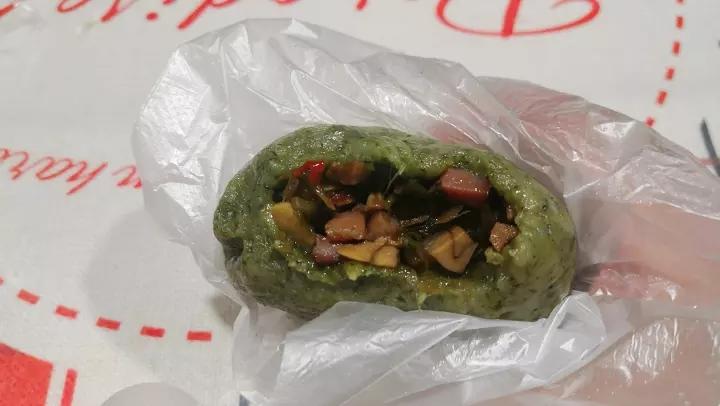 蒿子（茼蒿版）馍馍；清明馍馍；青团