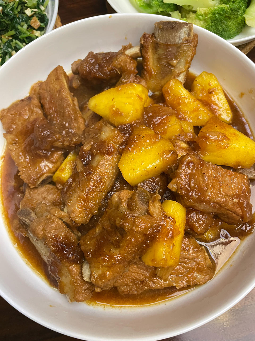 蜜汁菠萝焖排骨