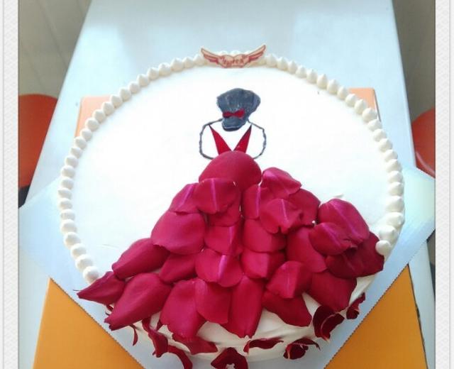 玫瑰花瓣生日蛋糕的做法