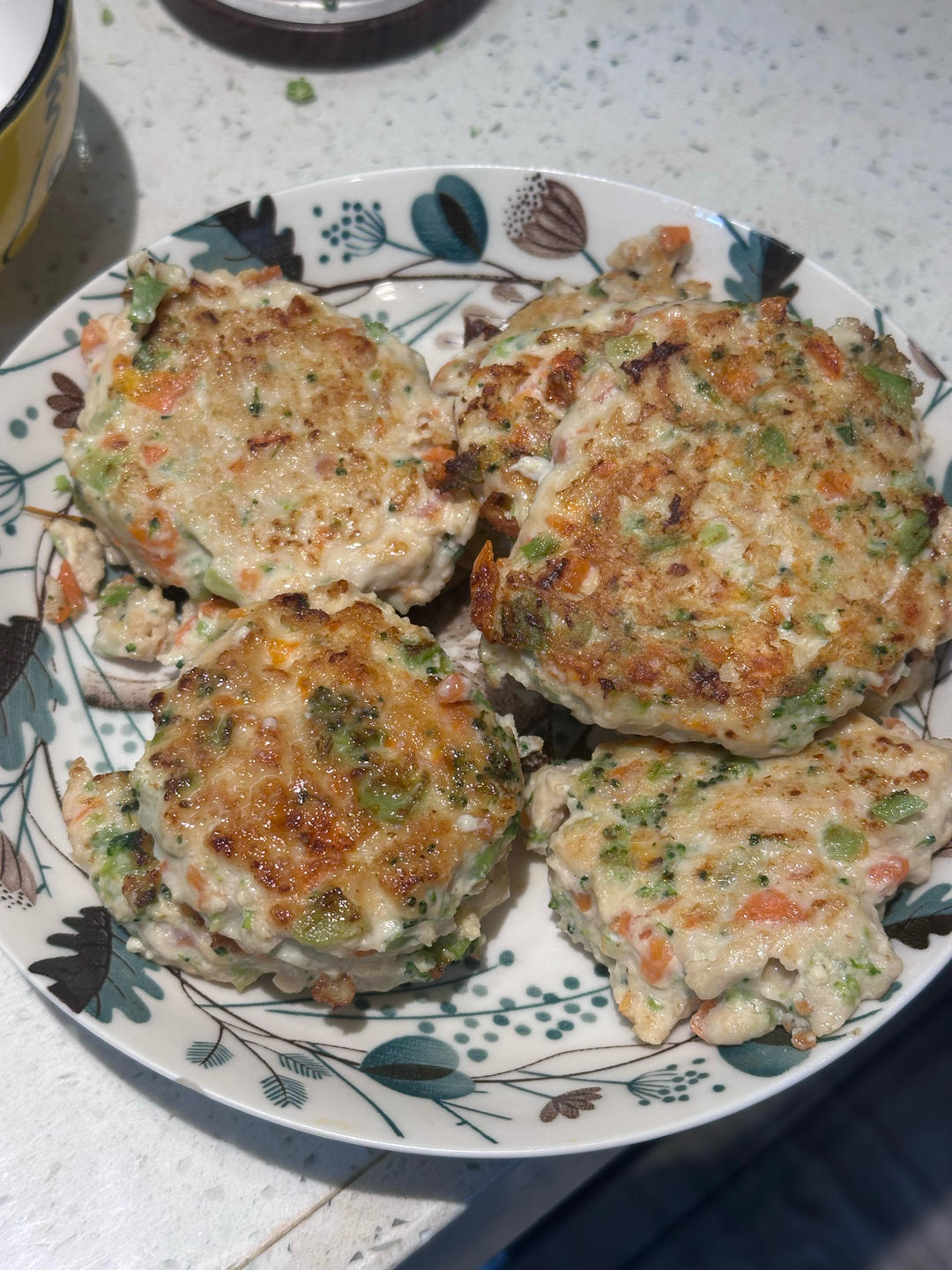 减肥餐低脂鸡胸肉饼