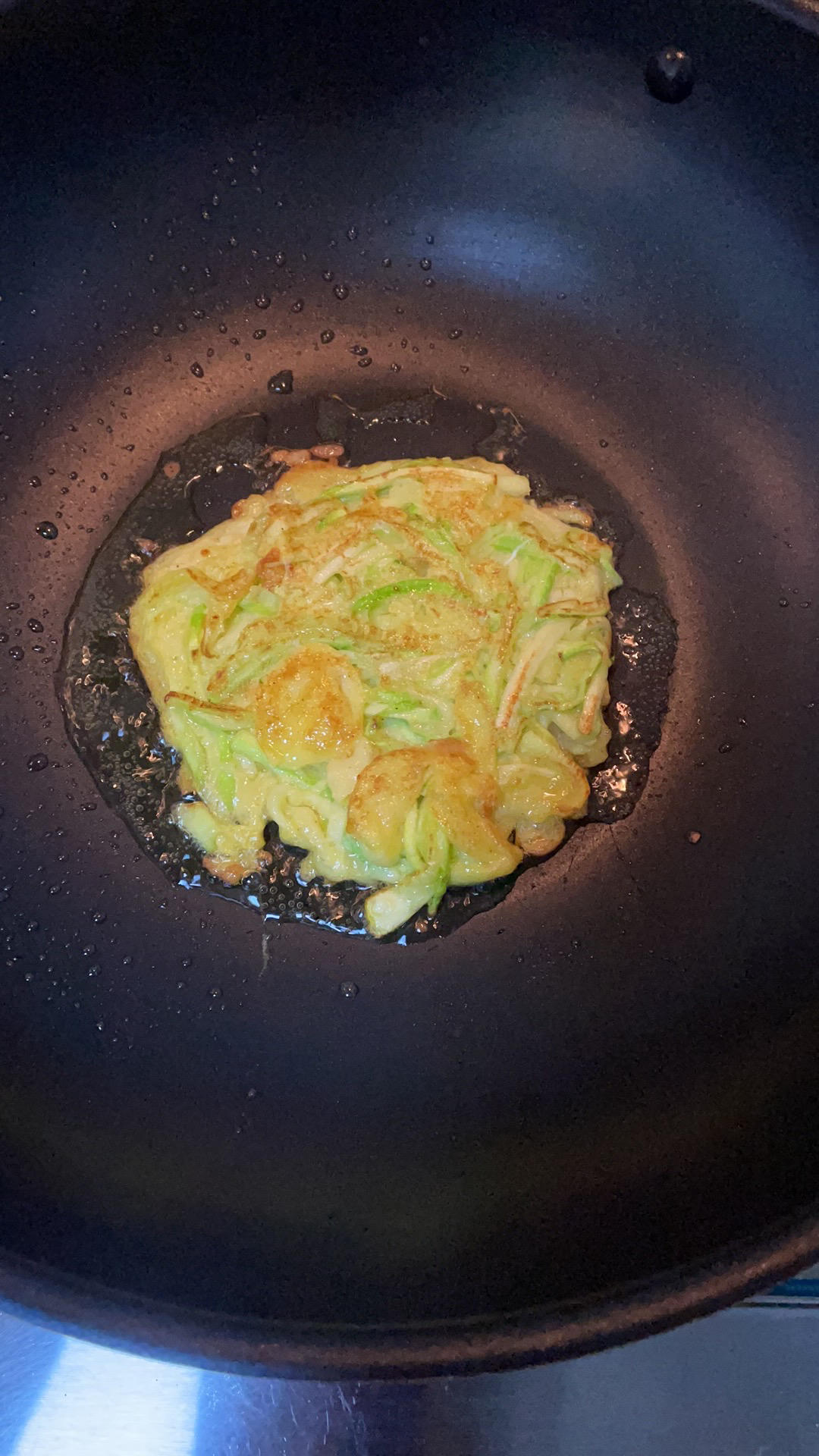 10分钟快手早餐～茭瓜丝饼