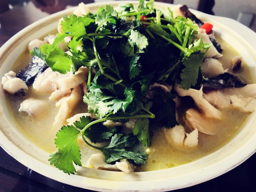 厨师长教你：“酸菜鱼”的传统做法，色香味俱全