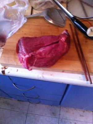 朴素牛肉的做法 步骤1