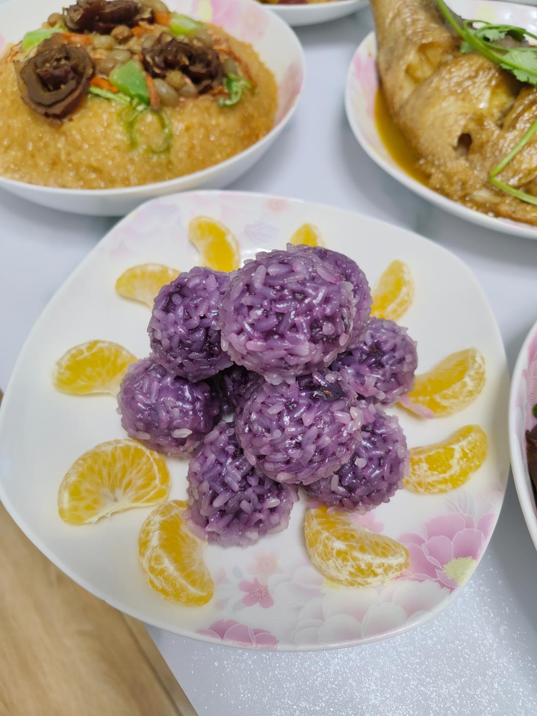 年夜饭必备系列丨高颜值自制紫薯糯米丸子