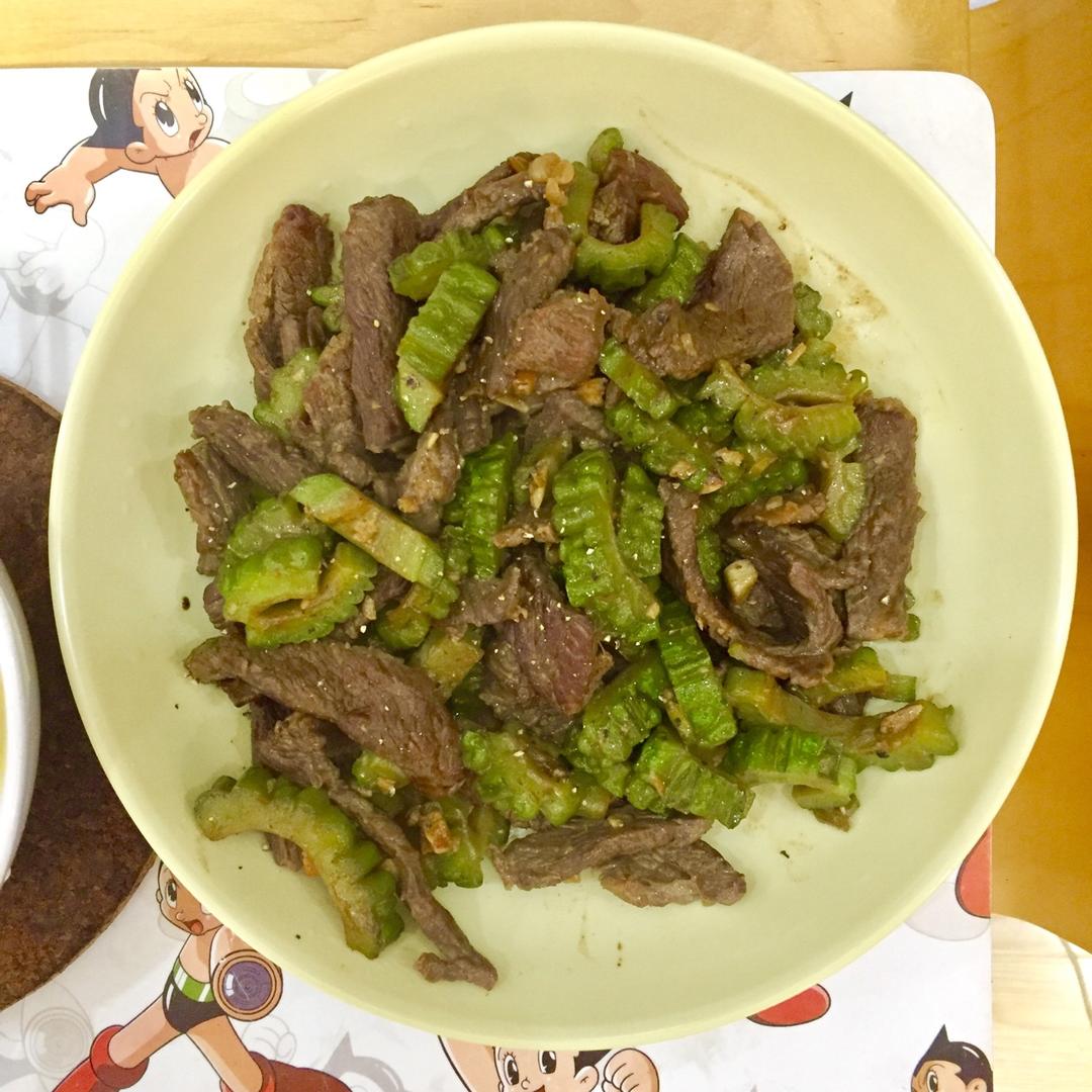 苦瓜炒肉