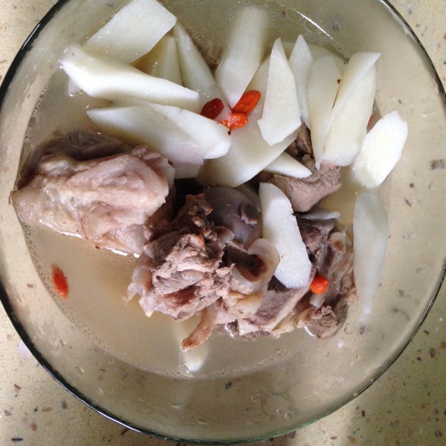 山药枸杞骨头汤