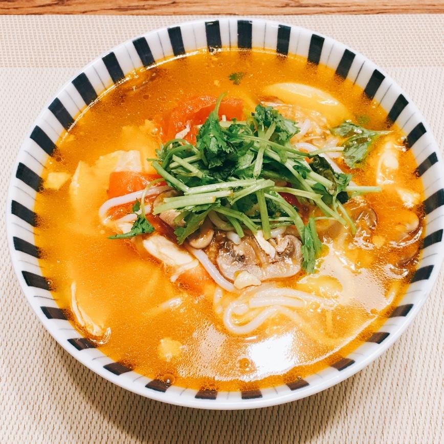 鸡汤米粉