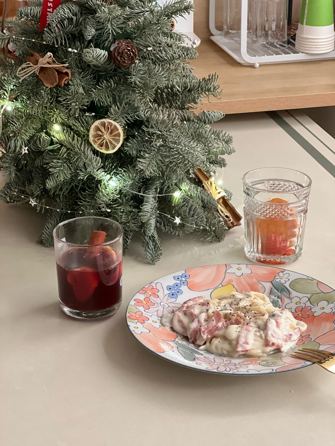 用牛奶也可以做奶油培根意面