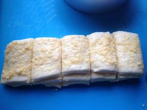 椰蓉炼乳面包--口感极好   #皮黑森林#的做法 步骤14