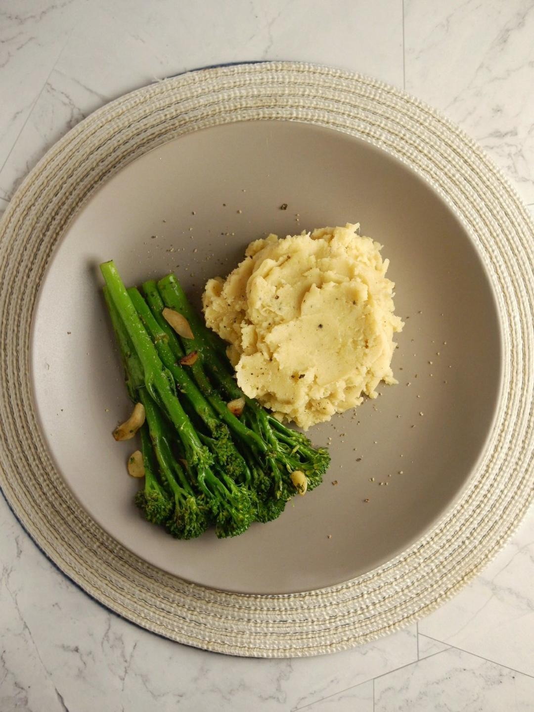 最简单的土豆泥！😄