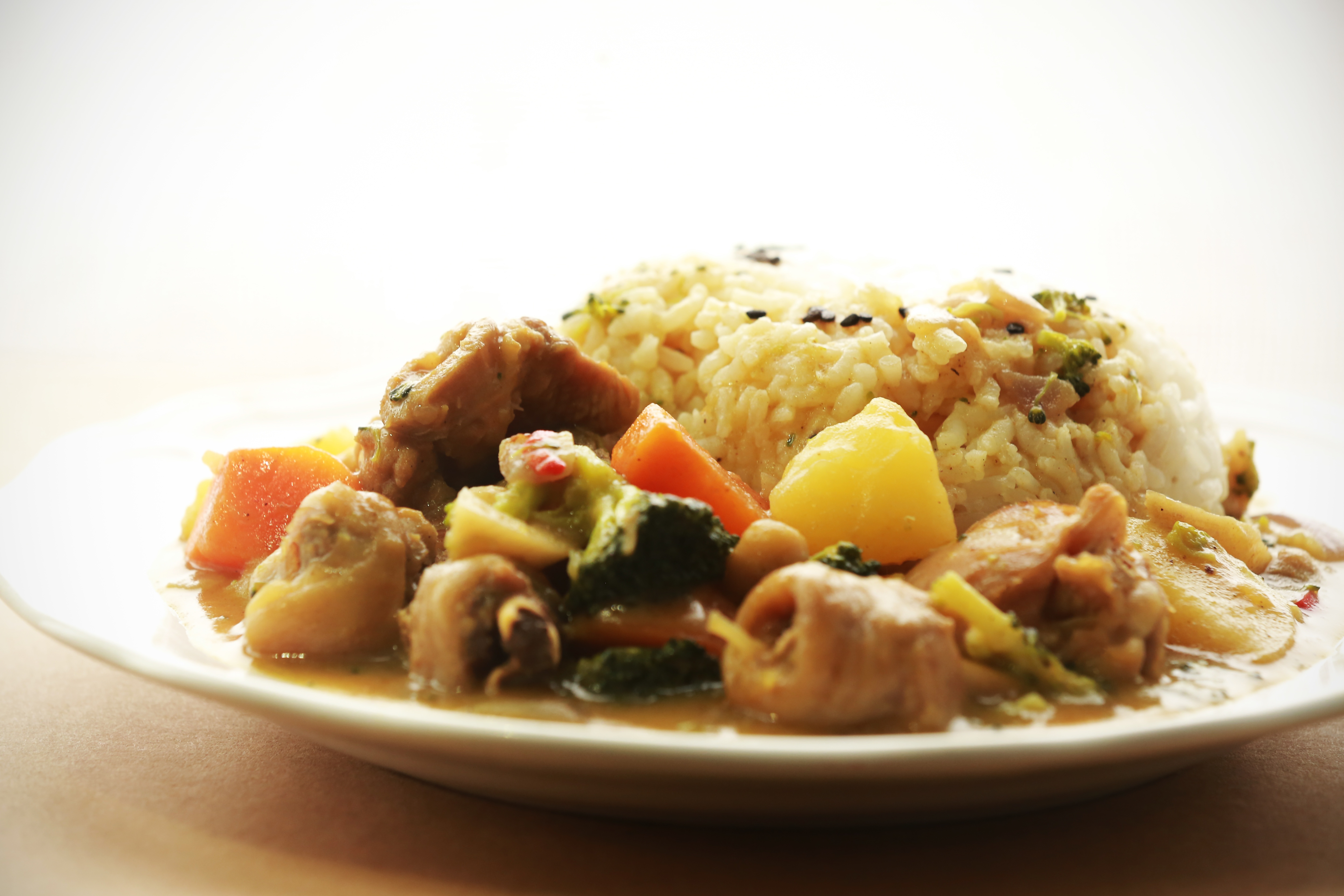 零失败日式咖喱鸡肉饭！！最正宗日本家庭做法！简单又好吃！