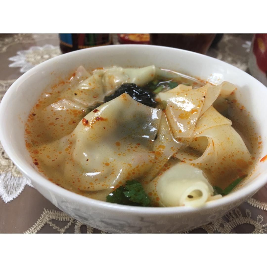 馄饨的包法（简单易学不跑馅儿）