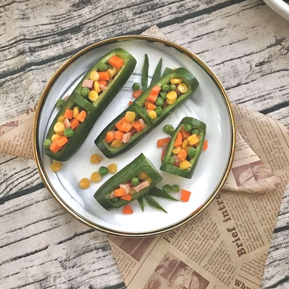最美年夜饭-🎋翠竹报春节节高🥒（黄瓜玉米火腿鸡丁沙拉）