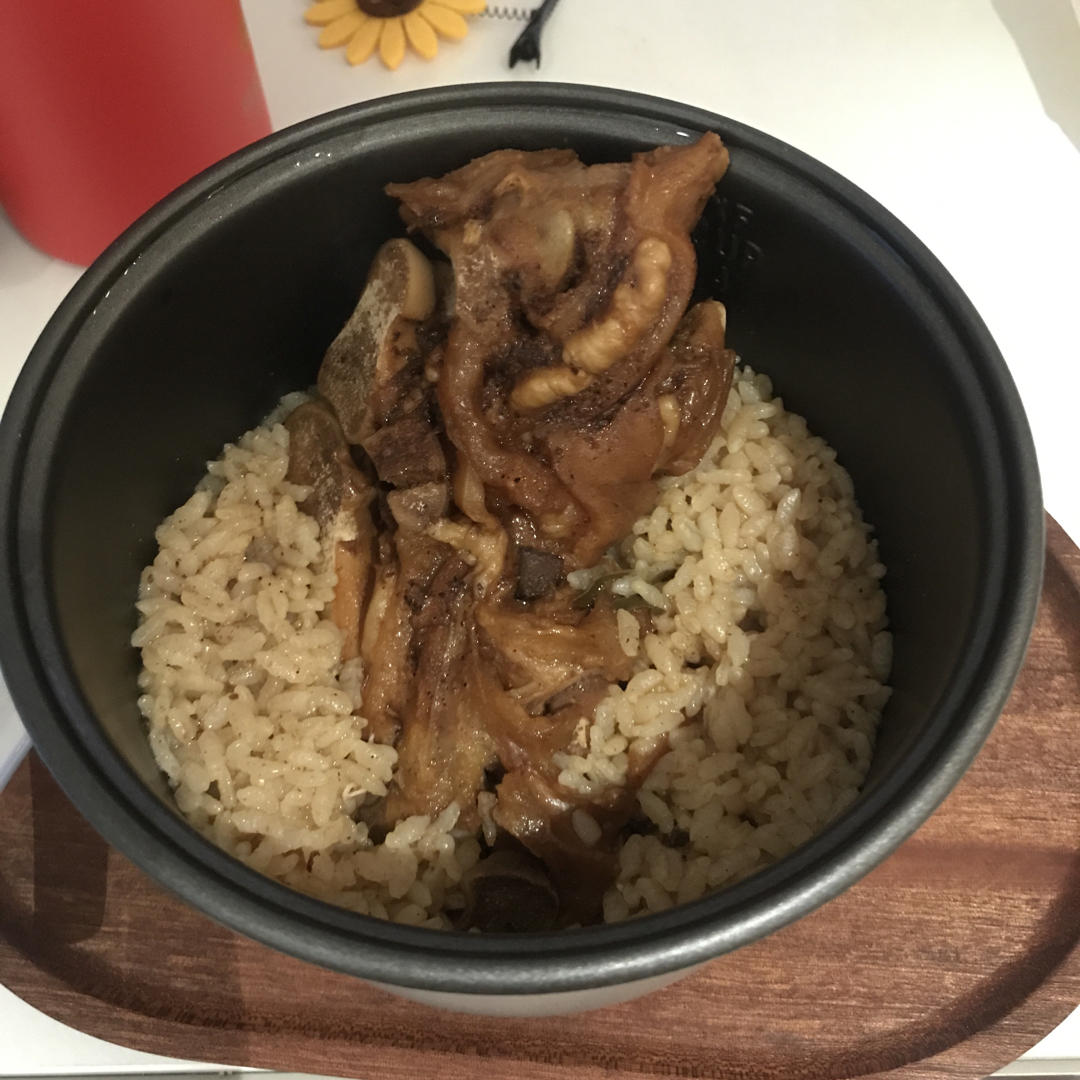 猪蹄饭