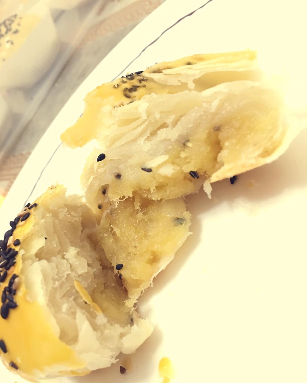豆沙芝麻酥