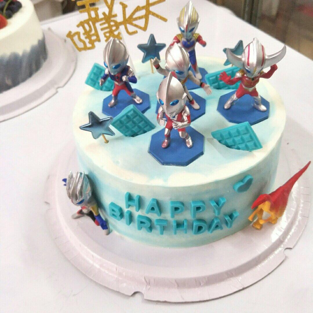 超级无敌美貌简单的刺绣风 奥特曼生日蛋糕