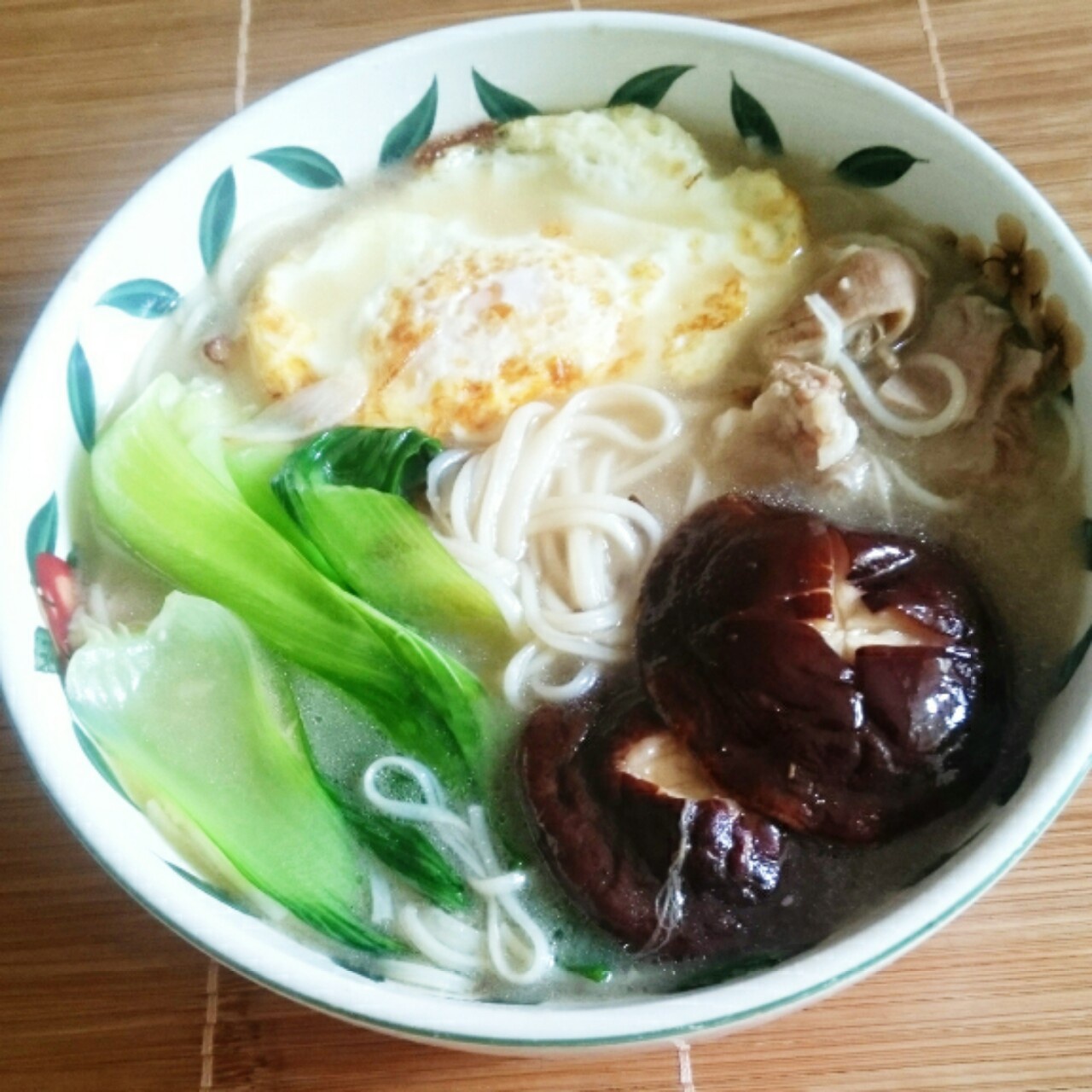 排骨汤面