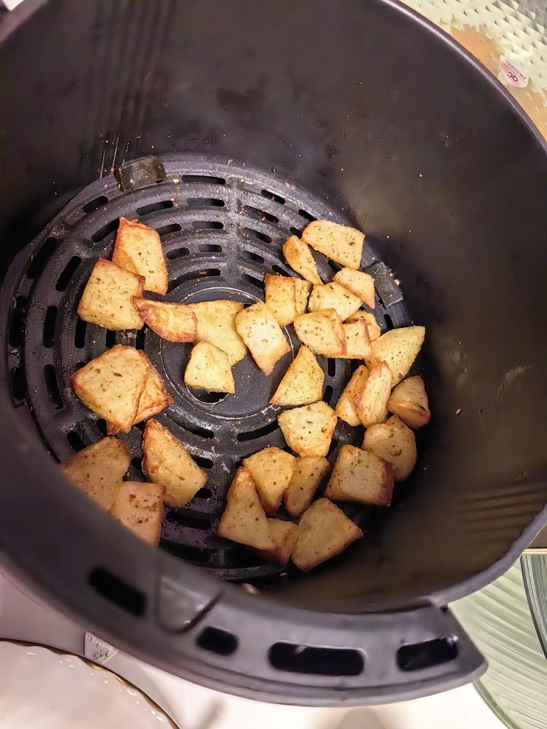 空气炸锅版烤薯角（烤土豆）