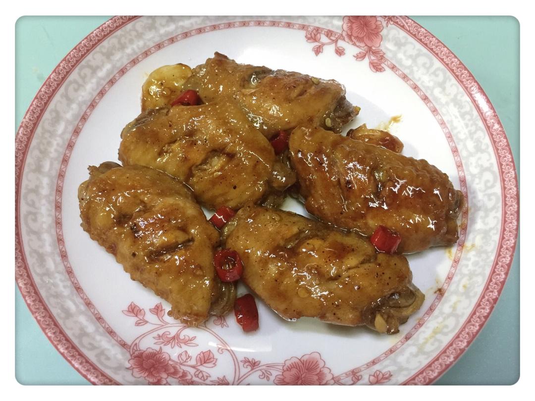 蒜香蚝油鸡翅中
