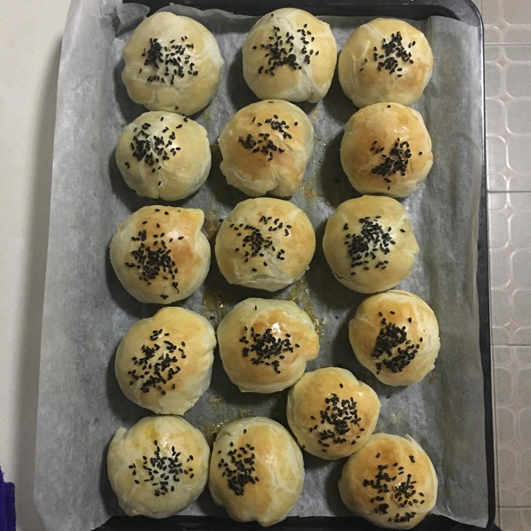 蛋黄酥