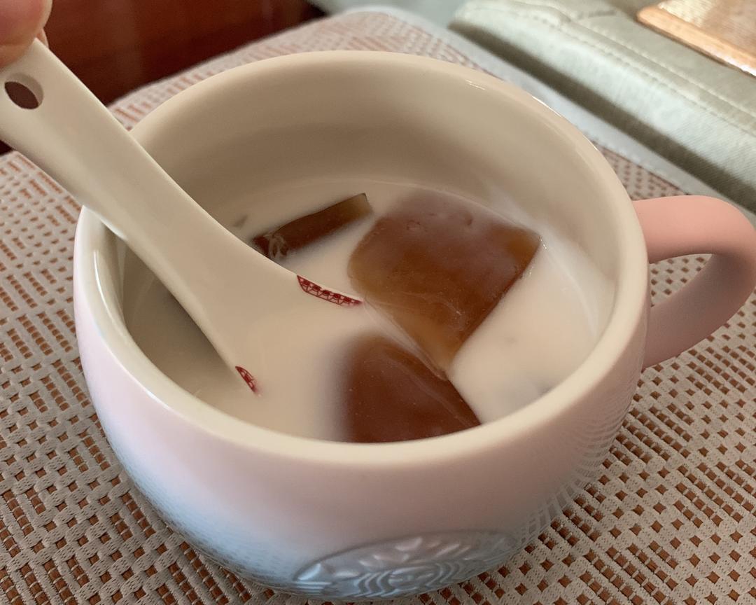 椰汁乌龙茶冻的做法