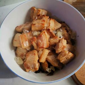 传统梅干菜蒸肉的做法 步骤5