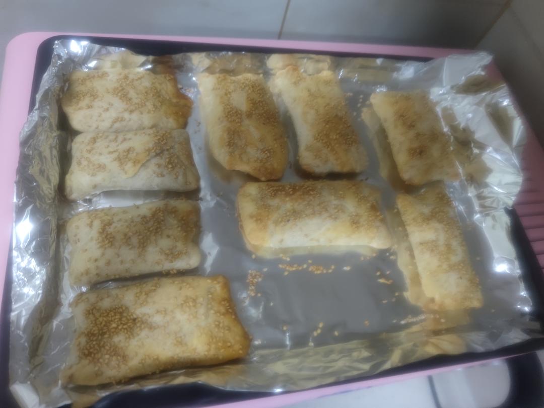 手把手教你做五香酥饼，层次分明酥掉渣